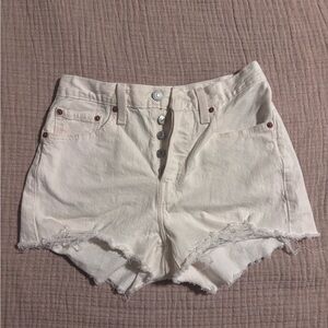 Levi's High Waist Cream Shorts